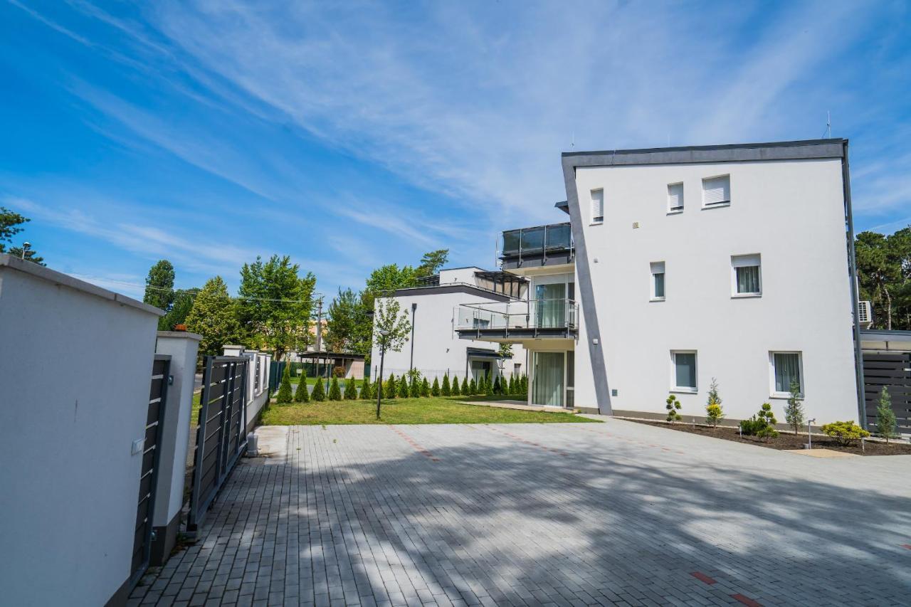 Gemini Apartments Siófok I., III. Exterior foto